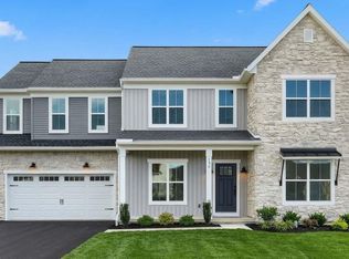 130 S Mountain Dr, Carlisle, PA