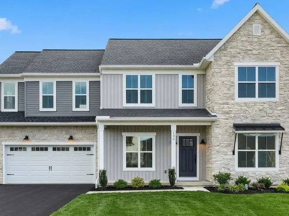 130 S Mountain Dr, Carlisle, PA 17013