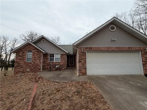 12130 Westridge Dr, Harrison, AR 72601