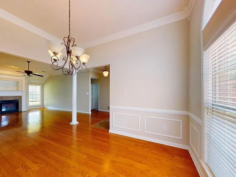 4830 Trolley Ln — Photo 13