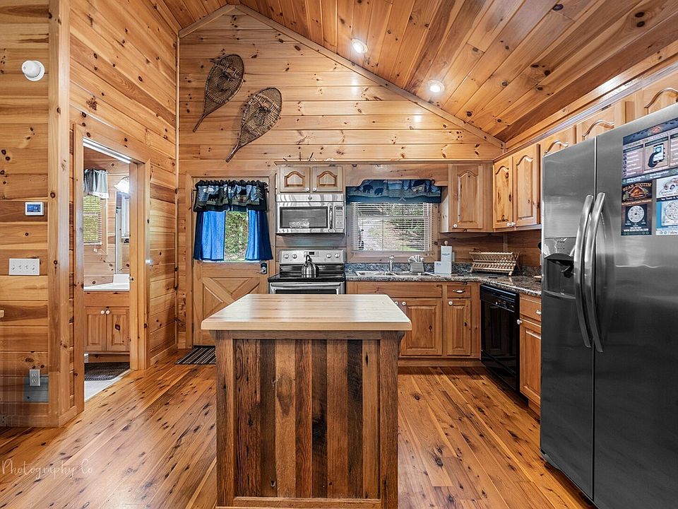 10th image of this home