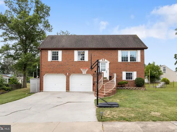 2592 Abby Ln, Dover, PA 17315