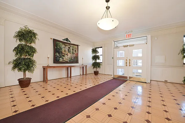 Sold by Keller Williams Realty of Greater Nassau | media 37