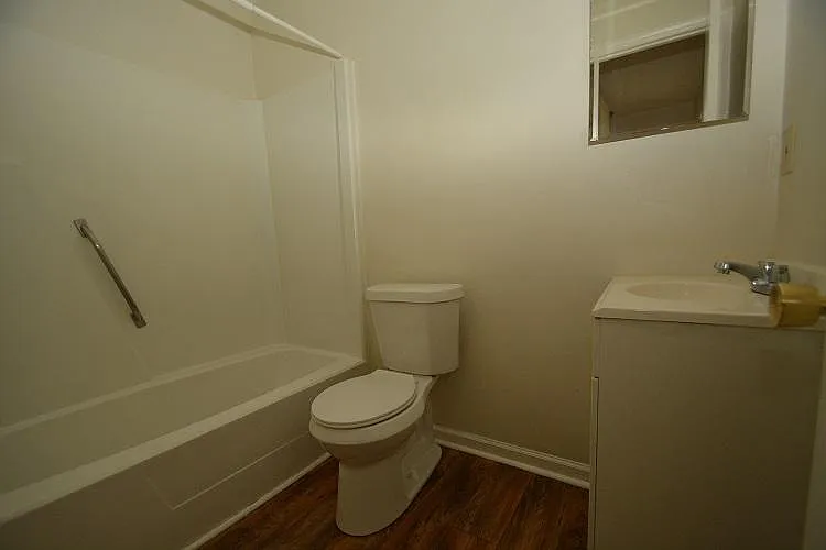 800 Fargo St #C1 — Photo 6