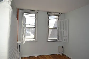 Rented by Loom Group