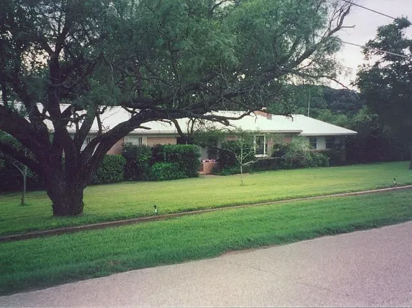 126 Chisum Trl, Burnet, TX 78611