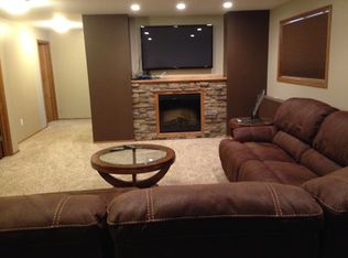 3506 45th St NW, Mandan, ND 58554
