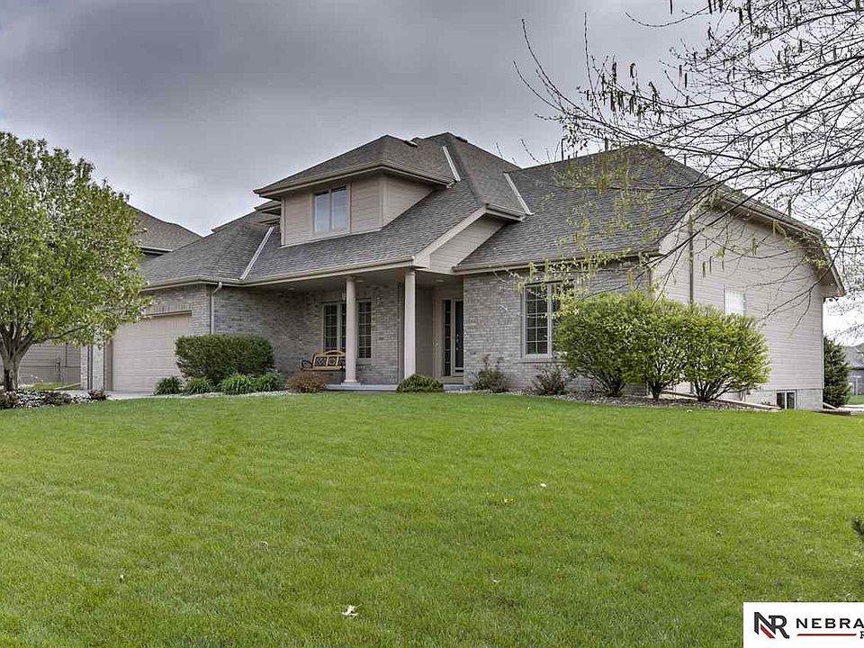 1st image of 5507 N 163rd St