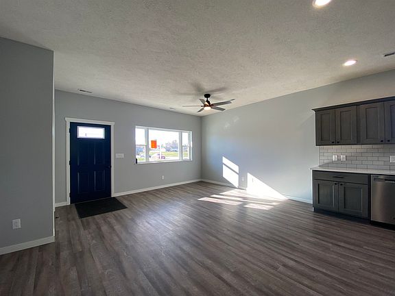 4th image of 744 9th St