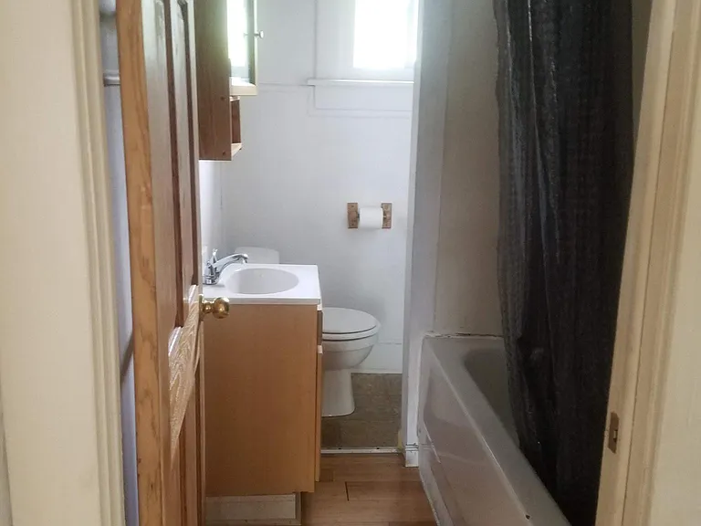 282 Mount Vernon Rd #1/2 — Photo 2
