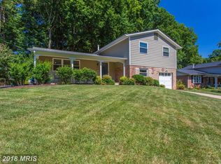 5209 Pommeroy Dr, Fairfax, VA 22032