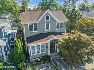 64 Wallace St, Red Bank, NJ 07701
