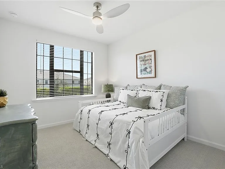 1657 Serena Ave — Photo 29