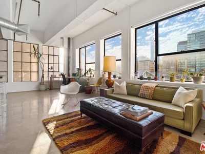 746 S Los Angeles St, Los Angeles, CA, 90014