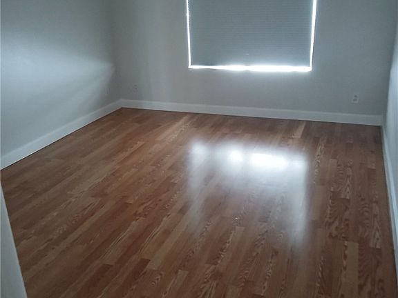 3rd image of 2201 Ramsgate Dr APT 426