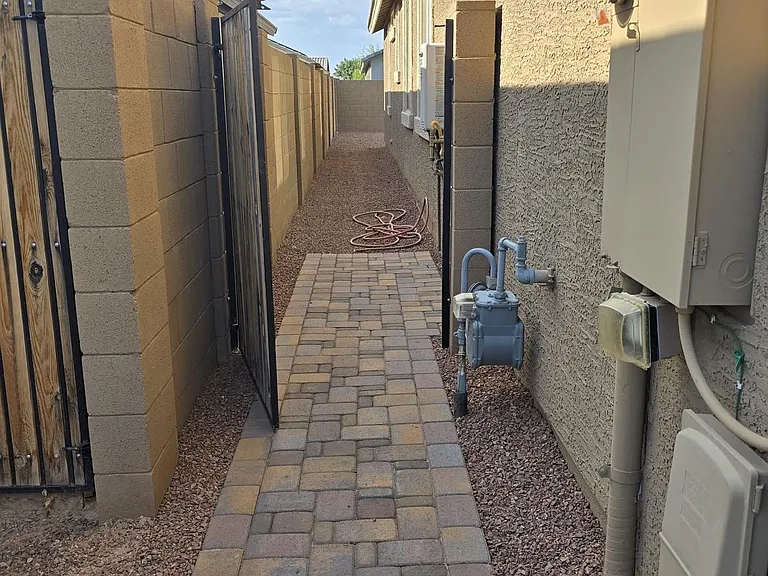 9210 W Willow Bend Ln — Photo 32