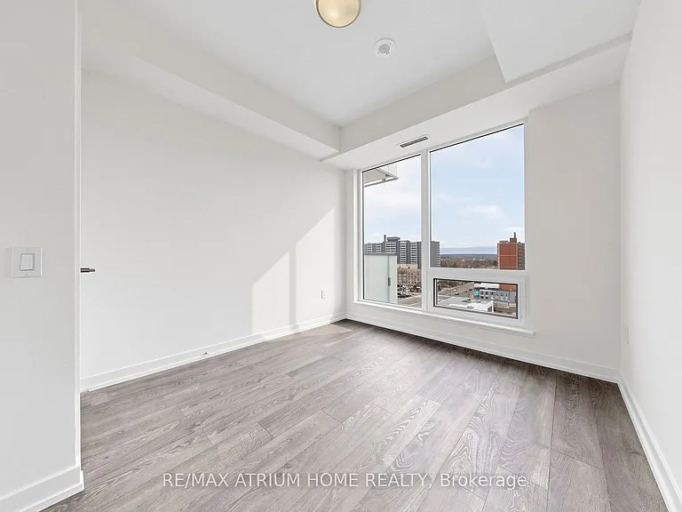 7 Golden Lion Hts #1001 — Photo 19