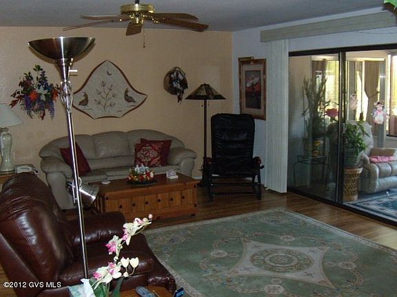 4th image of 1230 N Placita De Josephina