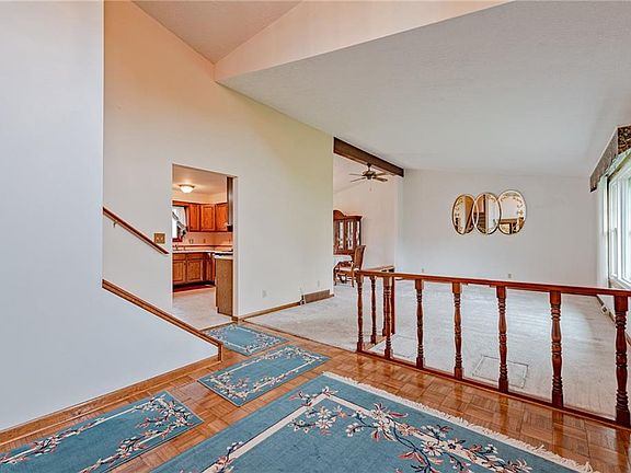 3rd image of 5129 Stevenson St