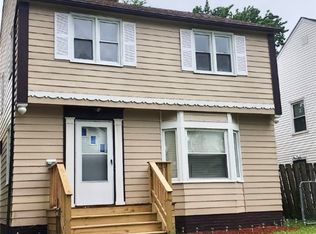 17207 Stockbridge Ave, Cleveland, OH