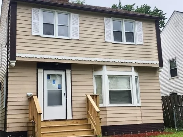 17207 Stockbridge Ave, Cleveland, OH 44128