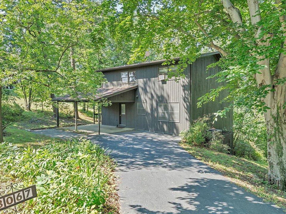 1st image of 3067 Green Hill Dr