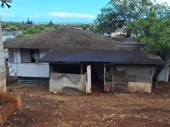 1076 Wiliki Dr, Honolulu, HI 96818