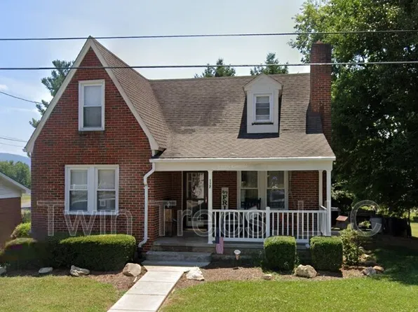 117 Shannon Ave, Mount Jackson, VA 22842