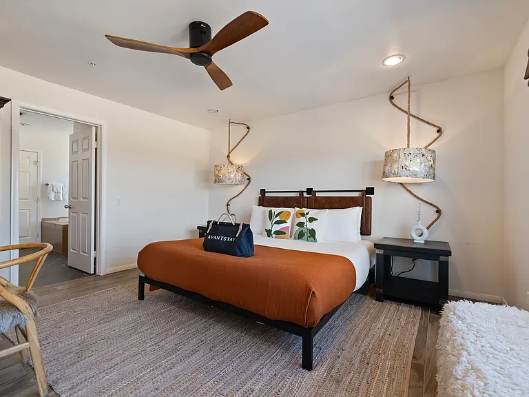 64184 Sun Mesa Rd — Photo 17