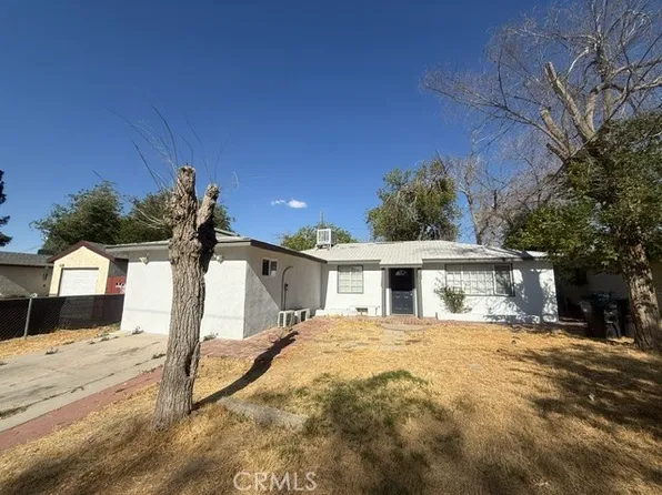 45320 Kingtree Ave, Lancaster, CA 93534