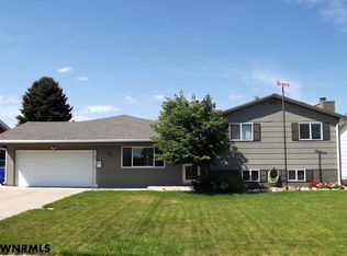 2525 Pacific Blvd, Gering, NE 69341
