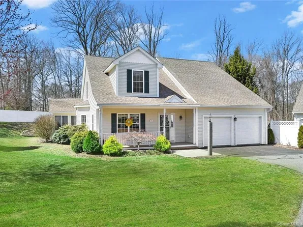 231 Westwood Drive #231, Seymour, CT 06483