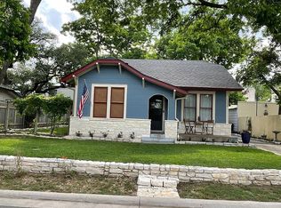 1206 S College St, Georgetown, TX 78626