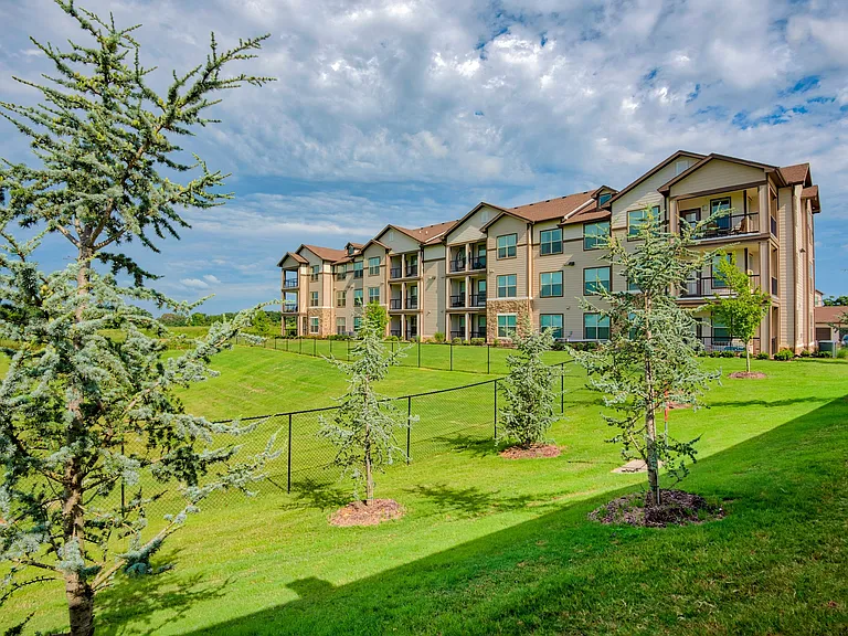 A beautiful apartment community in Bentonville, Arkansas filled with luxury, convenience, & entertainment at your finger tips.