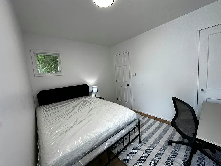 1211 Barnes St NW — Photo 10