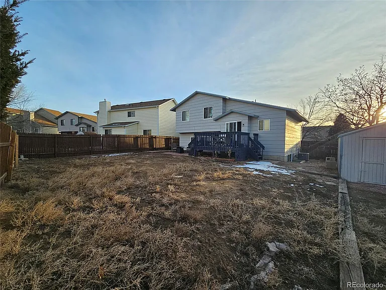 880 Crandall Dr — Photo 19