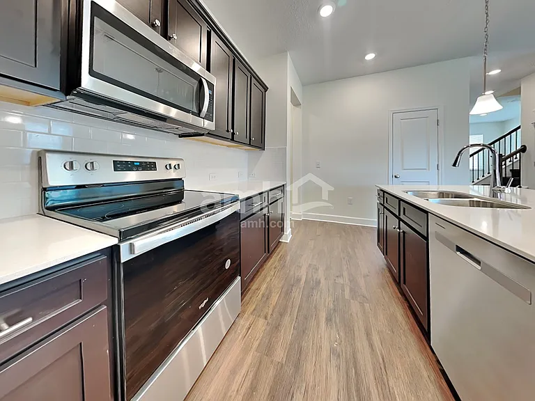 3382 Bridge Haven Dr — Photo 3