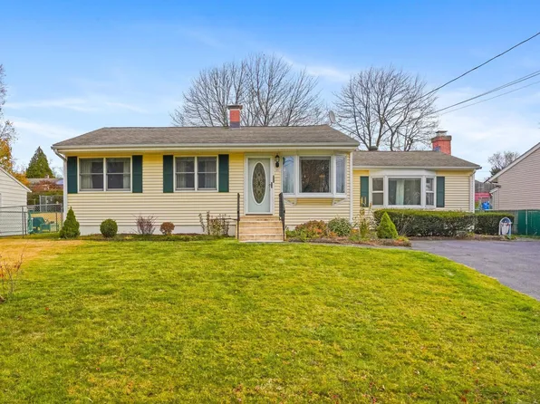 121 Bradley Terrace, Derby, CT 06418