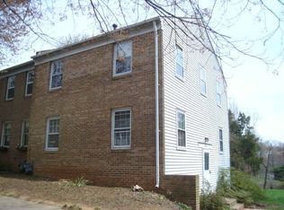 5536 Kendrick Ln, Burke, VA 22015