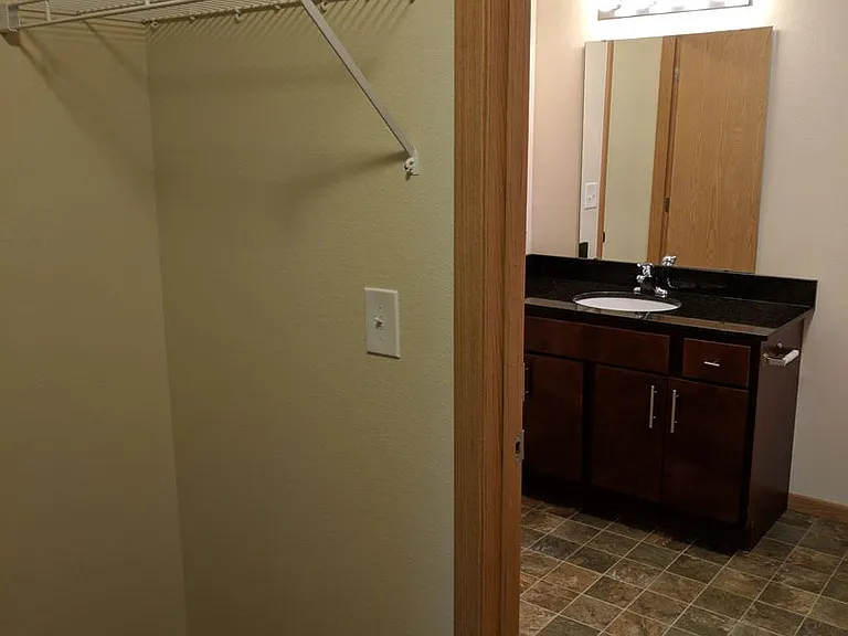 West Lake III Apartments — Photo 81