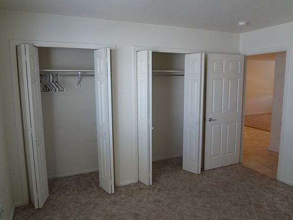 Bedroom #1, dual closets