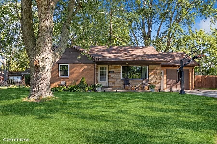 1st image of 245 Downey Dr