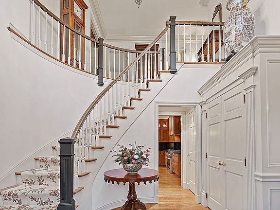 4th image of 206 La Grande Dr