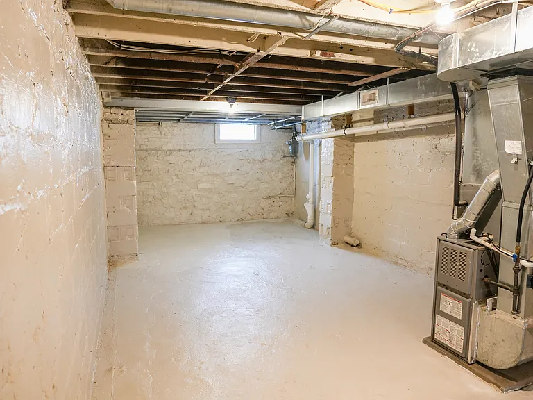 2813 W Mulberry St — Photo 24