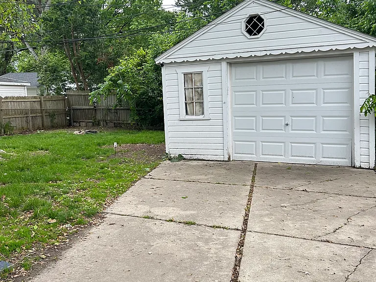 28069 Brentwood St — Photo 23