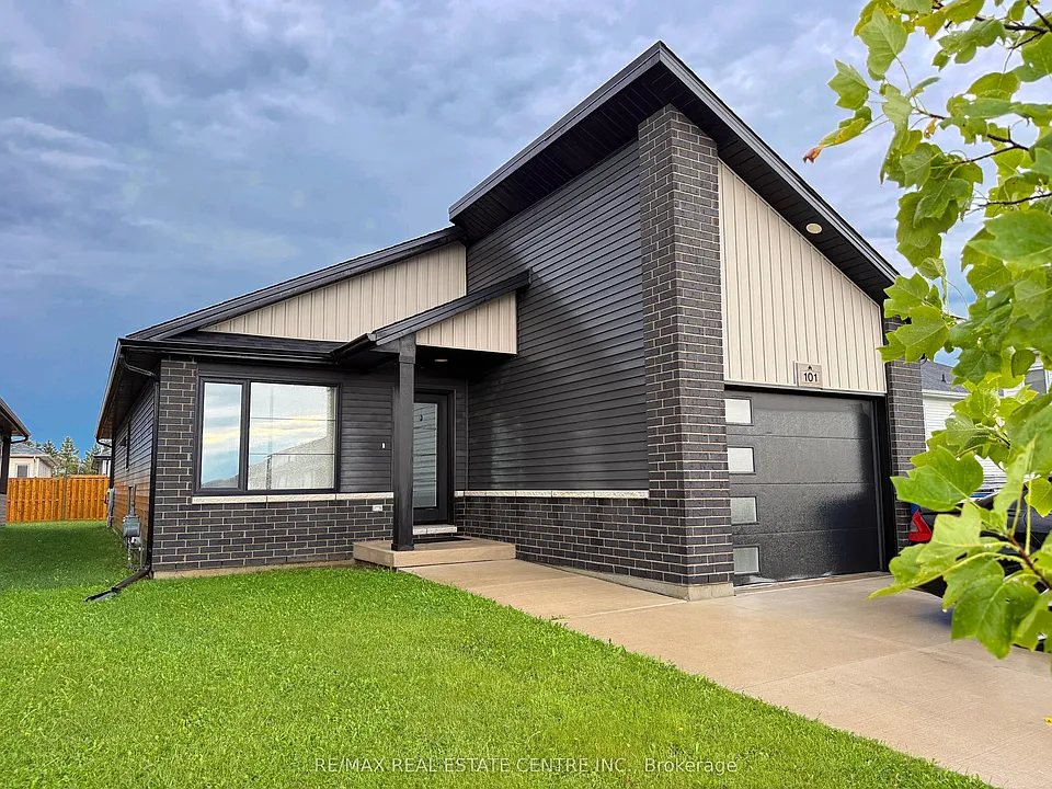 101 Grassland Grv
