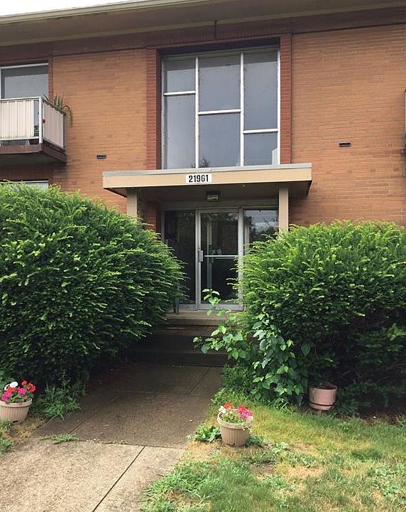 1st image of 21961 River Oaks Dr APT E7