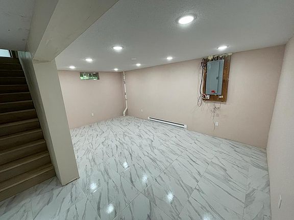 4th image of 23 Pine Crest Rdg