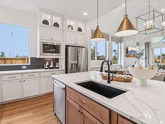 7th image of this home