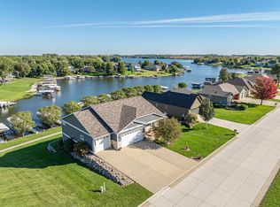 80 Helen Ave, Milford, IA 51351
